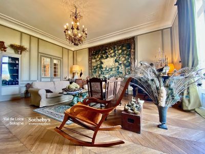 château 16 Pièces en vente sur TOURS (37000) Vente Château Tours 16 Pièces 570 m²