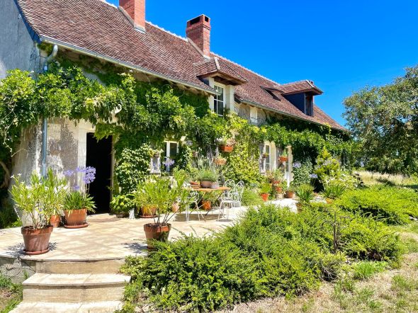 Sale House Ligueil 6&nbsp;Rooms 240&nbsp;m²