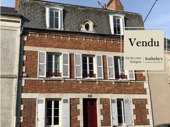 Vente Maison Orléans 9&nbsp;Pièces 265&nbsp;m²