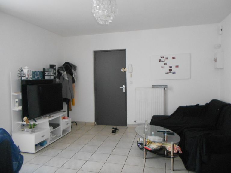 building for sale on ORLEANS (45000)