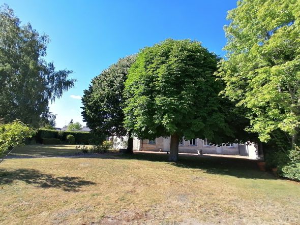 Sale House Orléans 8&nbsp;Rooms 266&nbsp;m²