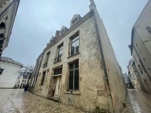 Vente Immeuble Orléans 1 m²