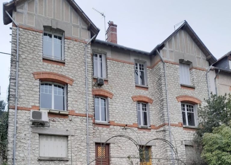 house 12 Rooms for sale on BLOIS (41000)