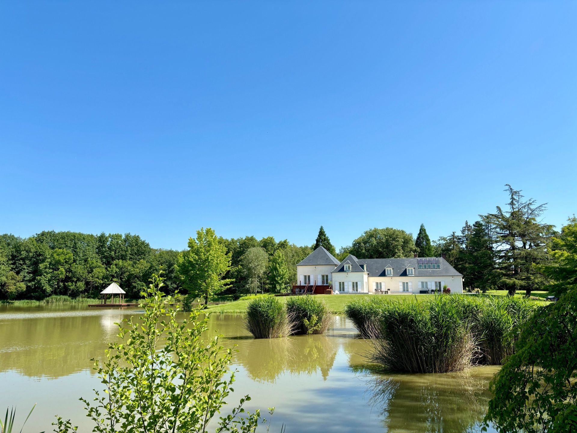 maison 16 Pièces en vente sur ST CYRAN DU JAMBOT (36700)