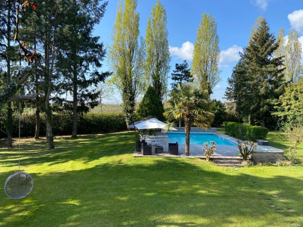 Vente Propriété Tours 12 Pièces 410 m²