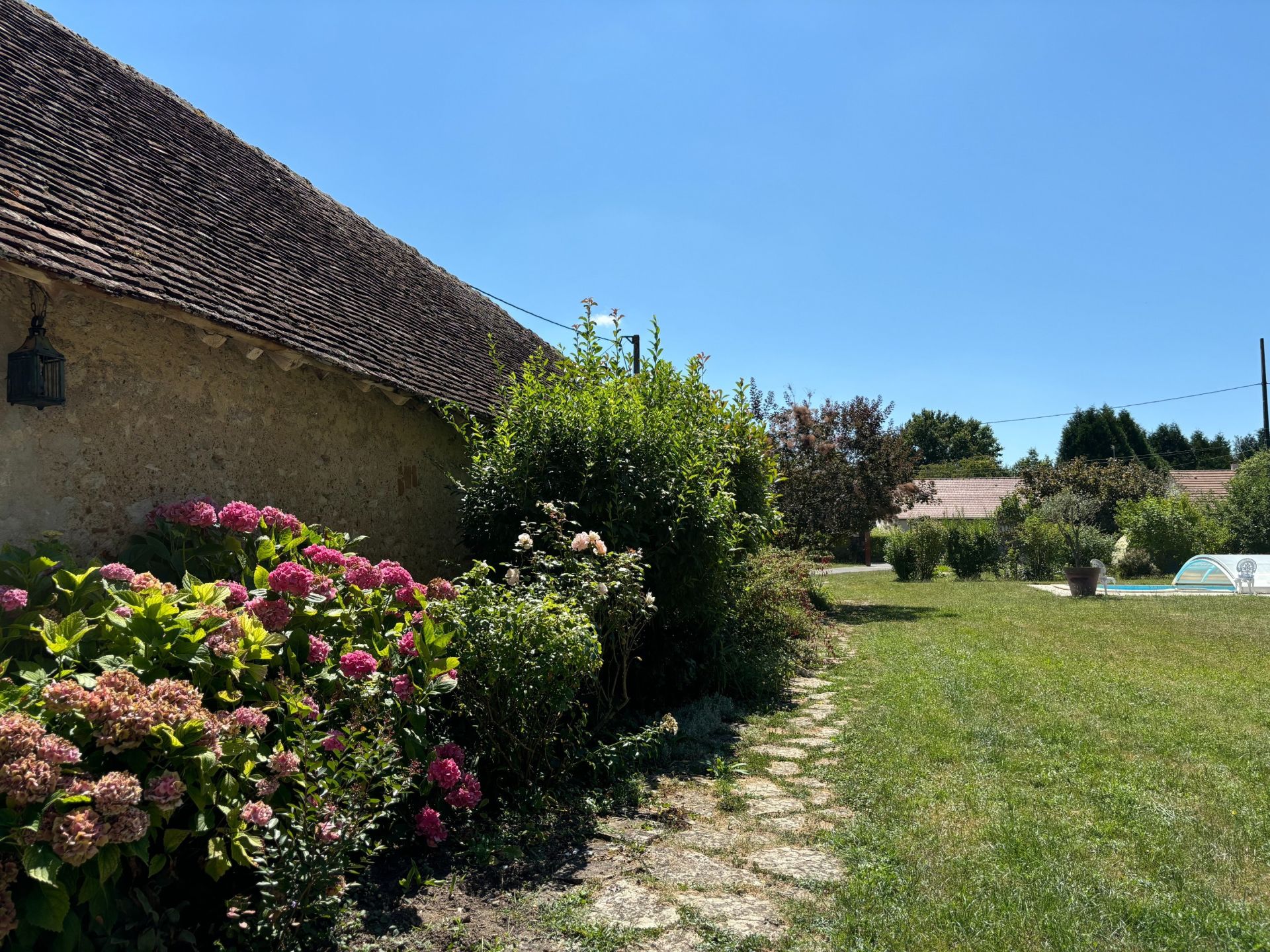 house 10 Rooms for sale on CHECY (45430)