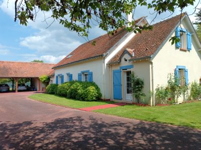 Vente Maison Chémery 9 Pièces 230 m²