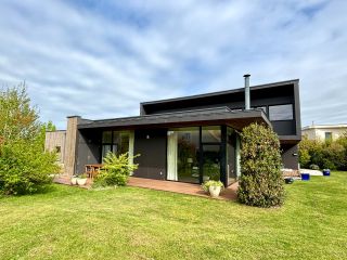 architect's house 10 Rooms for sale on ST CYR SUR LOIRE (37540)