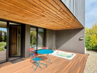 architect's house 10 Rooms for sale on ST CYR SUR LOIRE (37540)