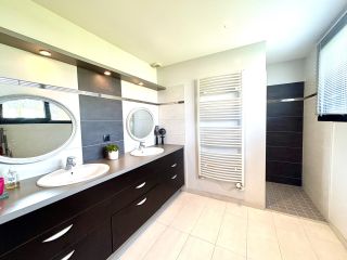 maison d'architecte 10 Pièces en vente sur ST CYR SUR LOIRE (37540)