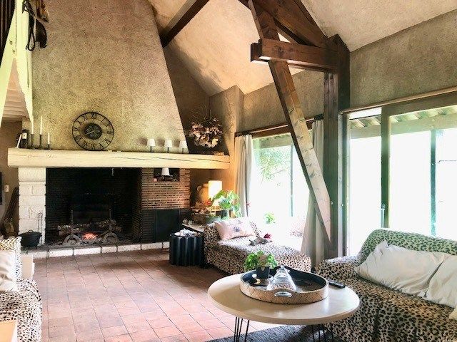 maison 8 Pièces en vente sur SURY AUX BOIS (45530)