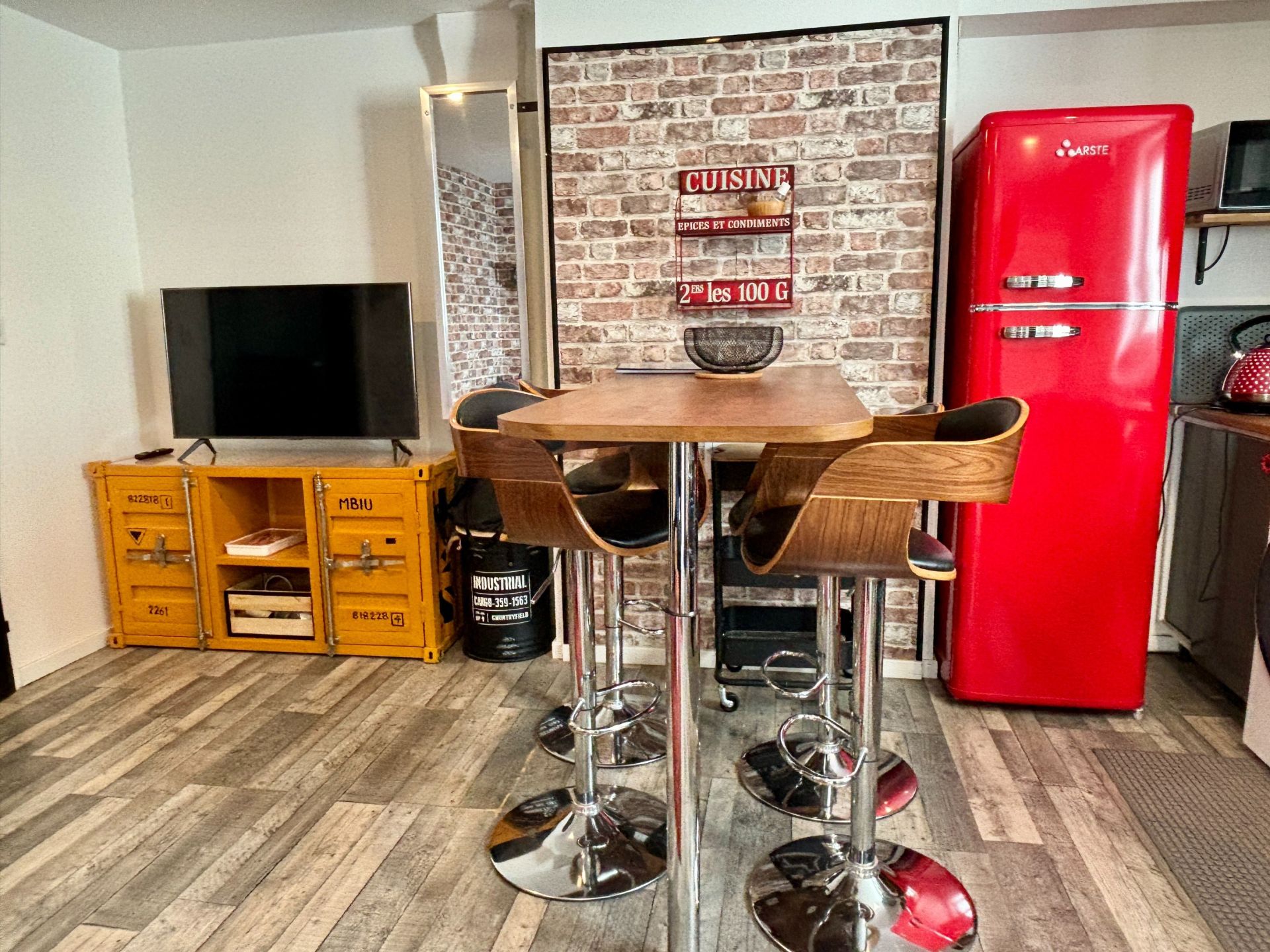 apartment 3 Rooms for sale on TOURS (37000)