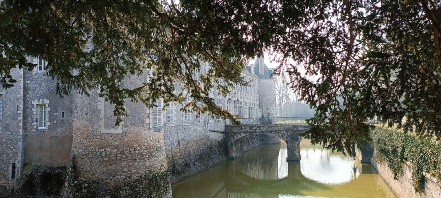 Vente Appartement Avaray 6 Pièces 140 m²