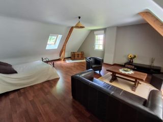 maison 7 Pièces en vente sur SAVONNIERES (37510)