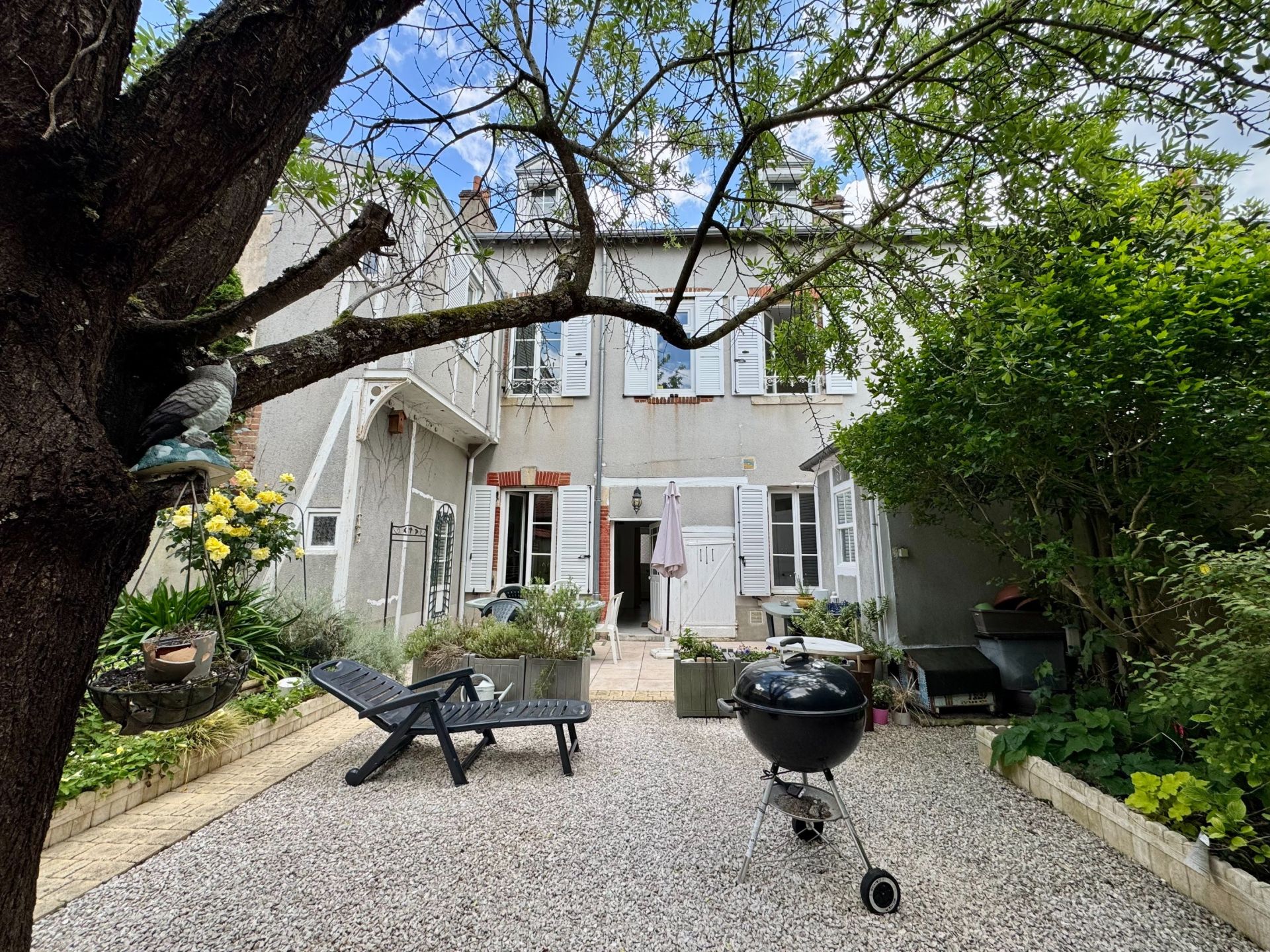 house 7 Rooms for sale on ORLEANS (45000)