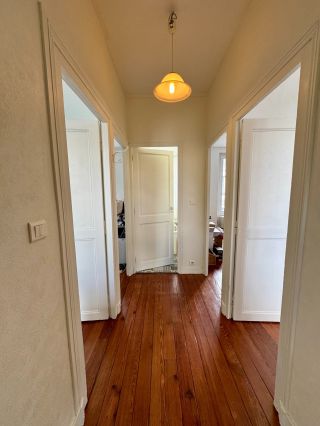 house 7 Rooms for sale on ORLEANS (45000)