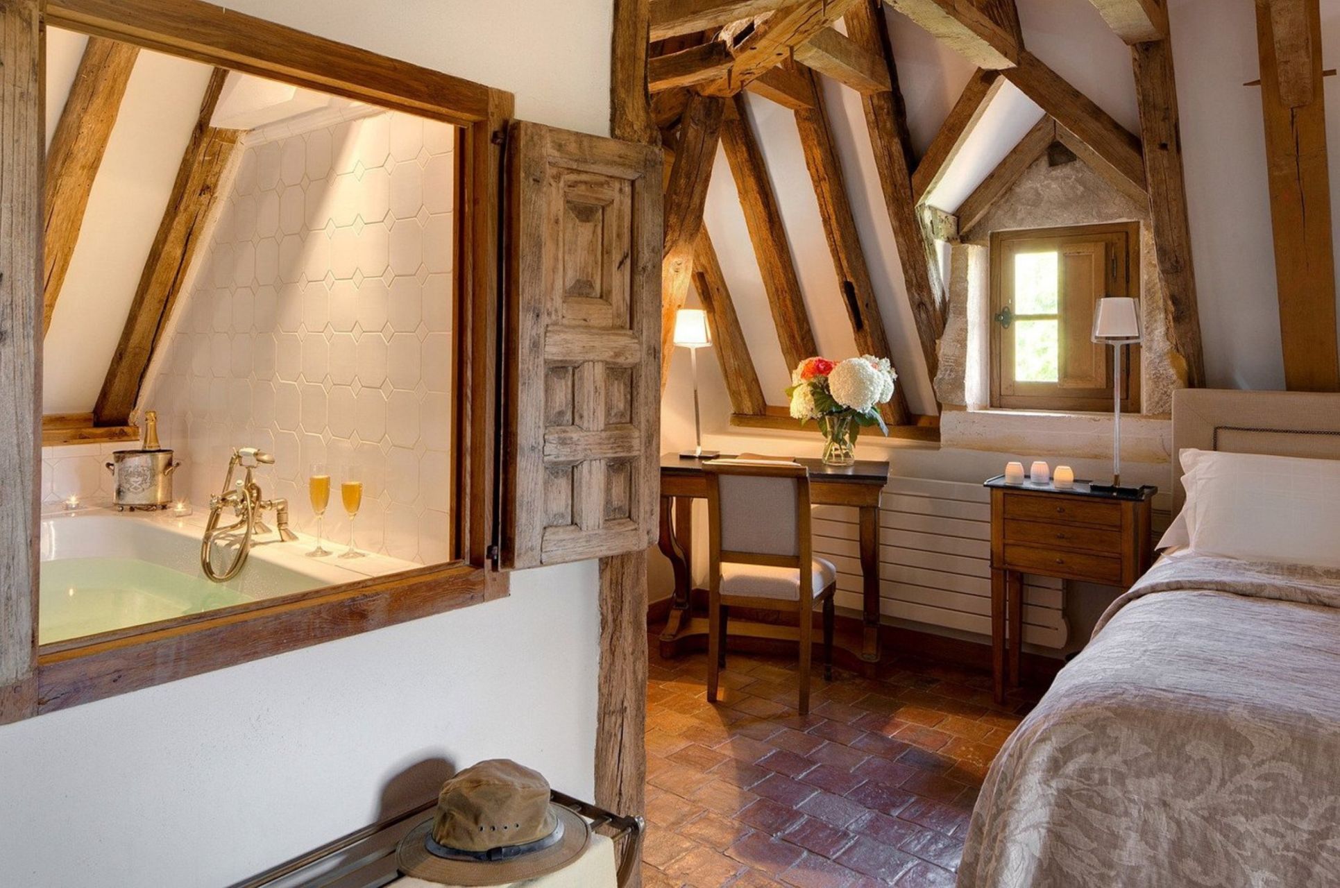 propriété 20 Pièces en vente sur TOUCY (89130)