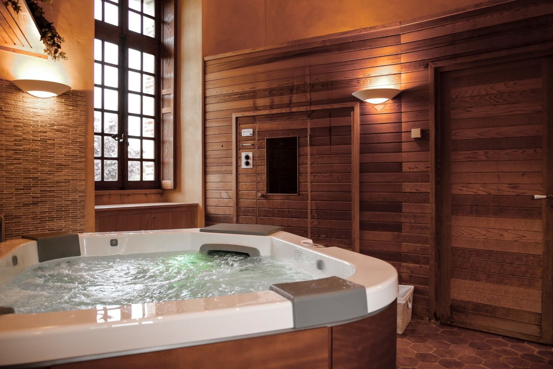 propriété 20 Pièces en vente sur TOUCY (89130)