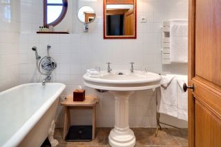 propriété 20 Pièces en vente sur TOUCY (89130)