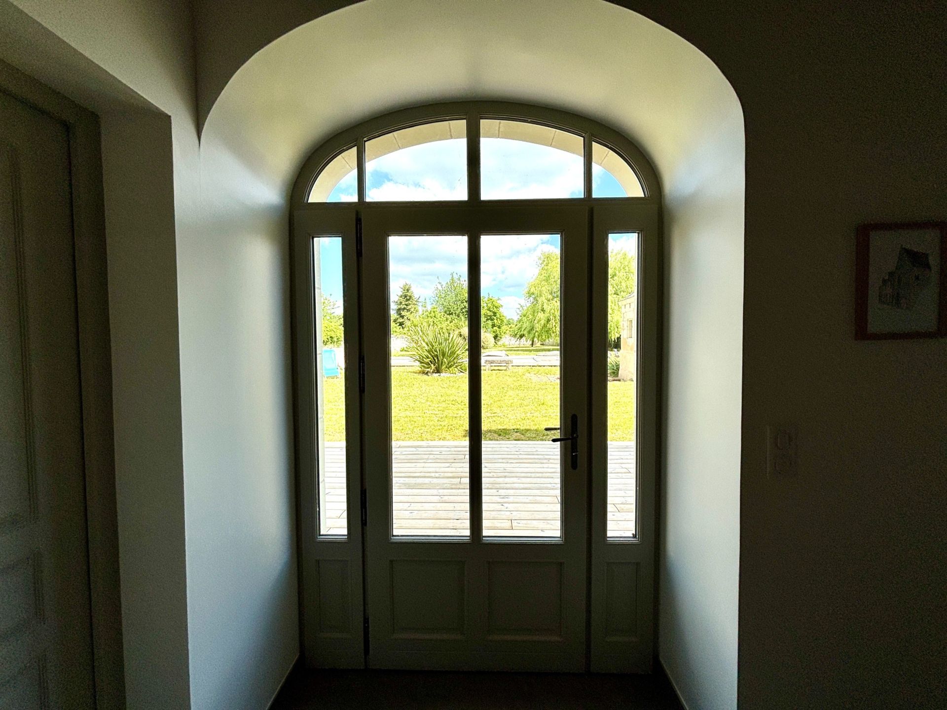 house 10 Rooms for sale on LOCHES (37600)