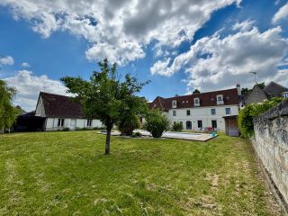 house 10 Rooms for sale on BEAULIEU LES LOCHES (37600)