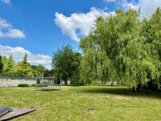 house 10 Rooms for sale on BEAULIEU LES LOCHES (37600)