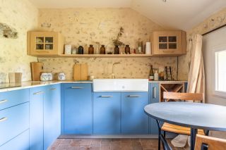 house 7 Rooms for sale on ESVES LE MOUTIER (37240)