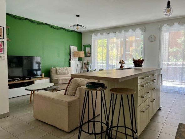 Sale Apartment Orléans 3&nbsp;Rooms 69&nbsp;m²