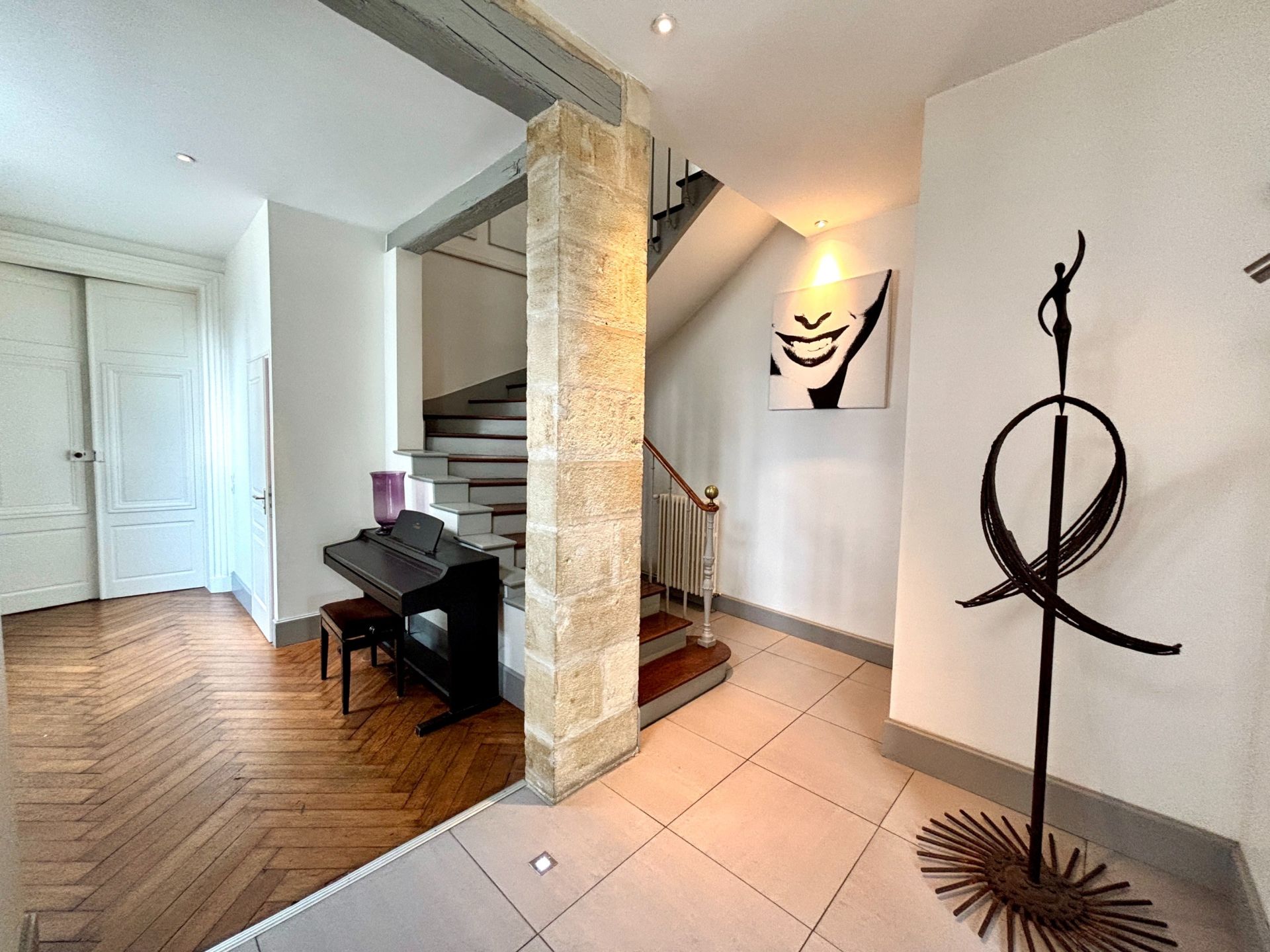 house 7 Rooms for sale on TOURS (37000)