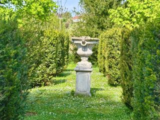 castle 15 Rooms for sale on LOCHES (37600)