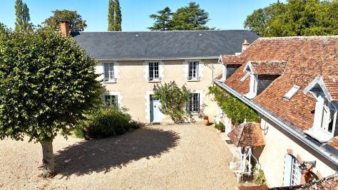 Sale House Esvres 12 Rooms 515 m²