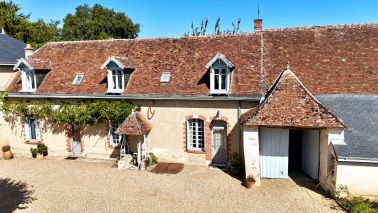 maison 12 Pièces en vente sur ESVRES (37320)