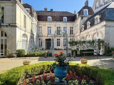 Vente Hôtel particulier Auxerre 25 Pièces 1200 m²