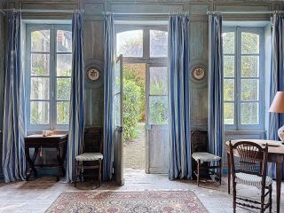 hôtel particulier 25 Pièces en vente sur AUXERRE (89000)