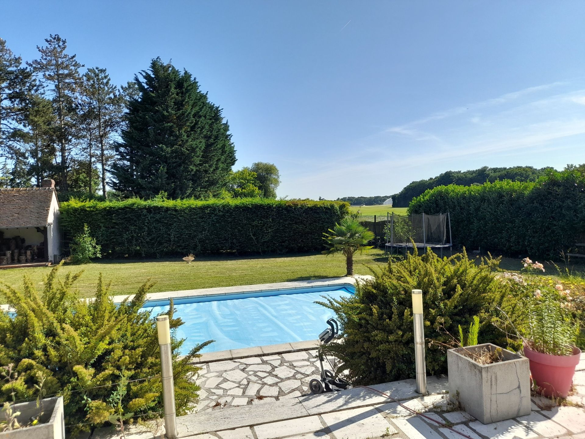 house 8 Rooms for sale on ROZIERES EN BEAUCE (45130)