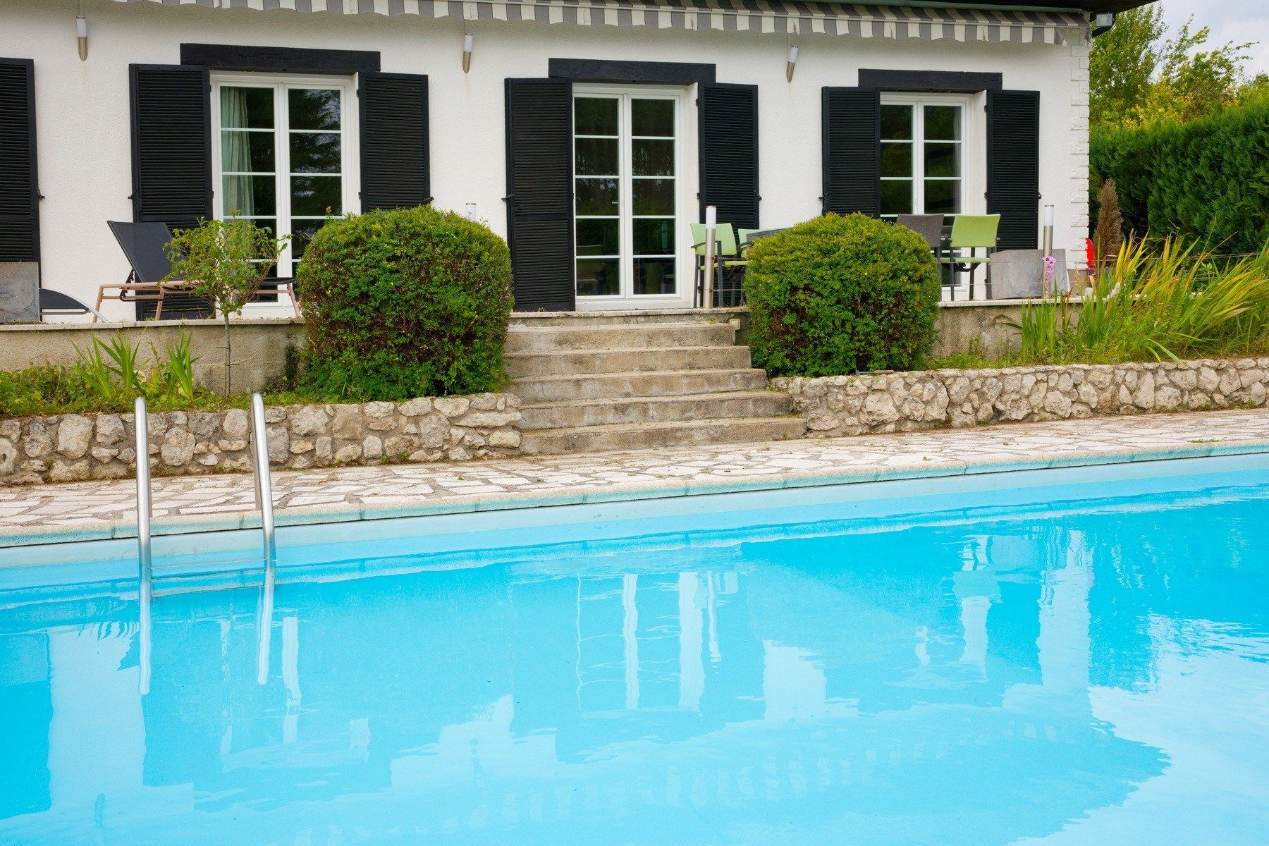 maison 8 Pièces en vente sur ROZIERES EN BEAUCE (45130)