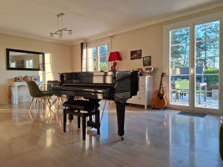 maison 8 Pièces en vente sur ROZIERES EN BEAUCE (45130)