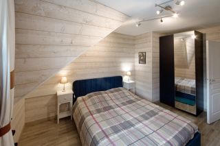 maison 8 Pièces en vente sur ROZIERES EN BEAUCE (45130)