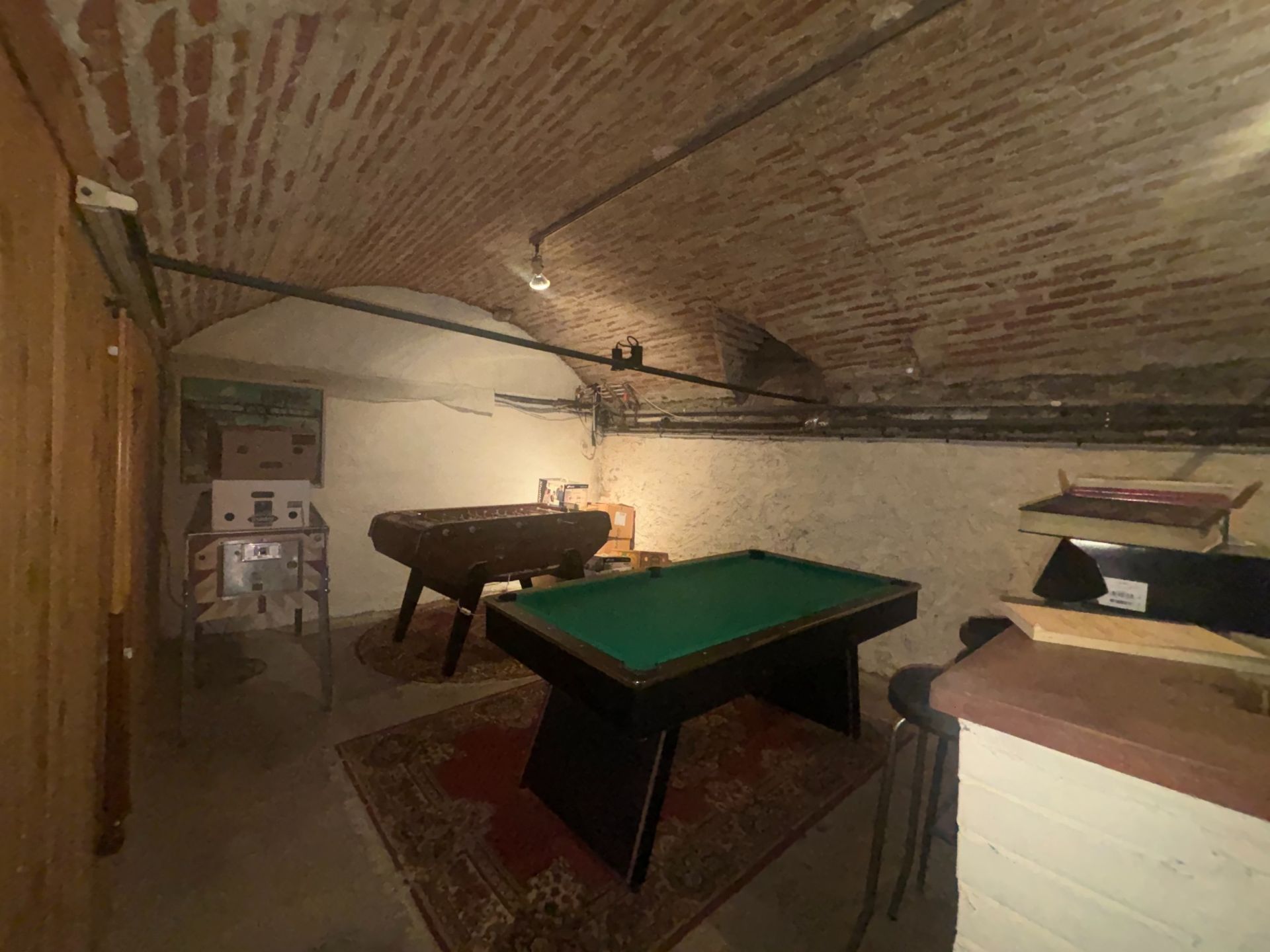 house 10 Rooms for sale on ORLEANS (45000)