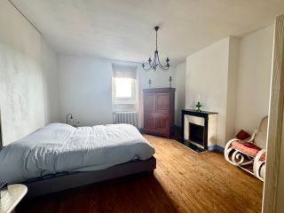 house 7 Rooms for sale on ORLEANS (45000)