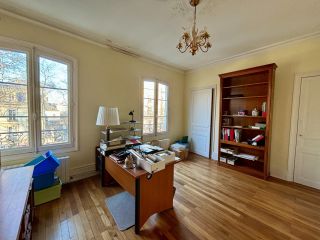 hôtel particulier 14 Pièces en vente sur TOURS (37000)