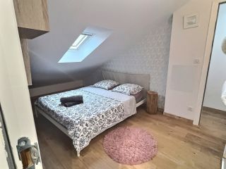 duplex 3 Rooms for sale on ORLEANS (45000)