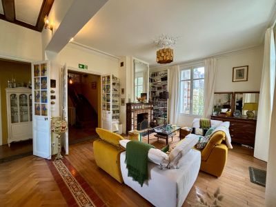 Sale House Montlouis-sur-Loire 18 Rooms 350 m²