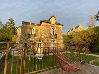house 18 Rooms for sale on MONTLOUIS SUR LOIRE (37270)