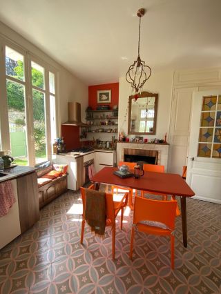 house 18 Rooms for sale on MONTLOUIS SUR LOIRE (37270)