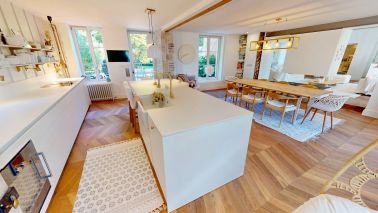 house 10 Rooms for sale on ST JEAN DE BRAYE (45800)