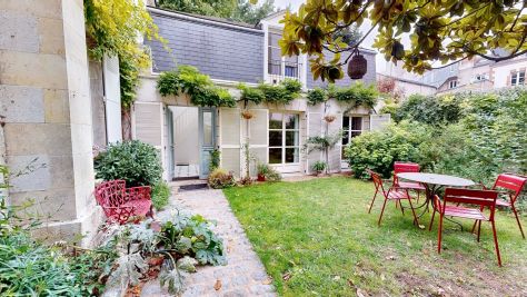 Vente Maison Orléans 7 Pièces 179 m²
