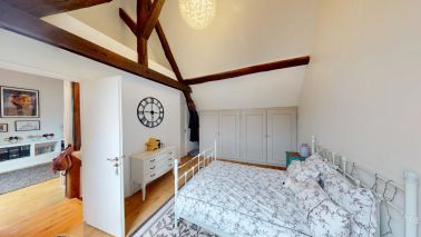 house 7 Rooms for sale on ORLEANS (45000)