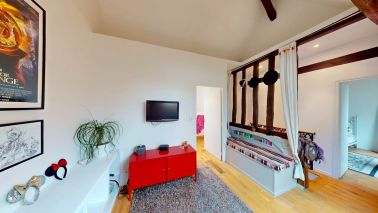 house 7 Rooms for sale on ORLEANS (45000)