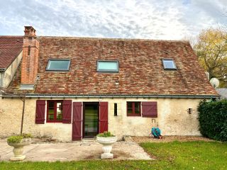 long house 11 Rooms for sale on MAZIERES DE TOURAINE (37130)